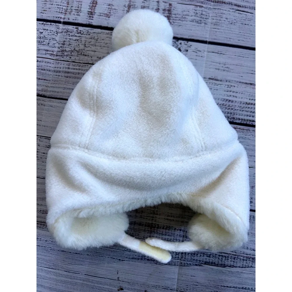 GAP Infant‎ White Fuzzy Trapper Hat with Pink Flower Embroidery 6-12 Months